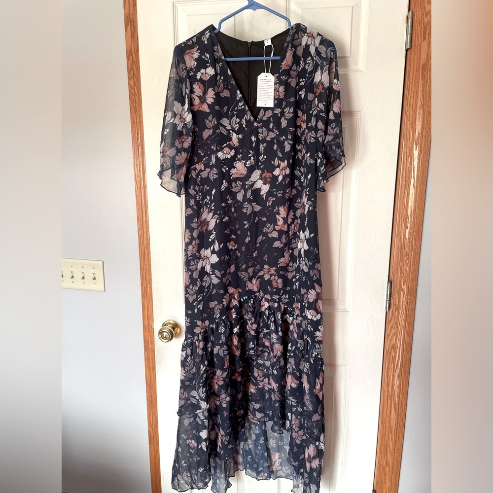 NWT maxi 1/2 lined dress v neck size L